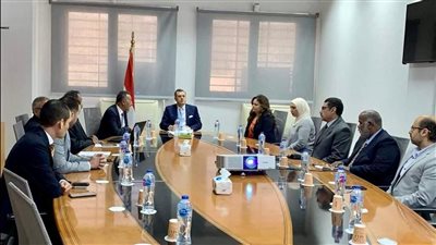 اجتماع لوزير السياحة والآثار مع هيئة المتحف القومي للحضارة المصرية 