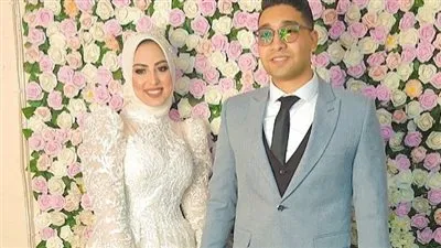 علاء الهواري يهنئ نجلة شقيقه هاجر على خطوبتها 