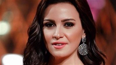 ريهام عبد الغفور: التربية مدارس وثقافات وأهالينا كانوا صارمين أكتر معانا