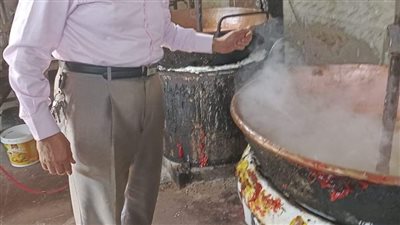 ضبط 77 منشأة غذائية دون ترخيص وإعدام أطنان من الأغذية بالشرقية