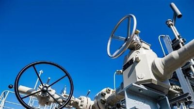 أسعار الغاز في أوروبا تهبط دون 2130 دولارا