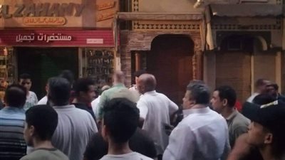 مصرع شخص وإصابة 2 آخرين في حريق عقار بمحرم بك بالإسكندرية