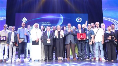 وزيرة الثقافة تسلم جوائز الدورة 29 من مهرجان القاهرة الدولي للمسرح التجريبي