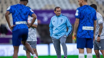 بالقوة الضاربة.. تشكيل الهلال السعودي الرسمي لمواجهة الزمالك في نهائي سوبر لوسيل 