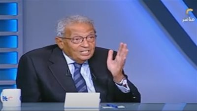 عمرو موسى: يجب على الدولة أن تنشئ علاقة ودية مع الناس (فيديو)