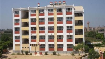 رسميا.. تخفيض المصروفات المدرسية 50% لأبناء العاملين بـ 