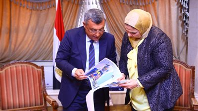 وزيرة التضامن تستقبل وزير البترول الأسبق ويبحثان التعاون في عدة ملفات 