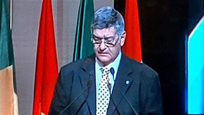 أستاذ قانون دولي: نزاعات الثروات الطبيعية بين الأشقاء الأفارقة يجب أن تحل بالسلمية والقانون 