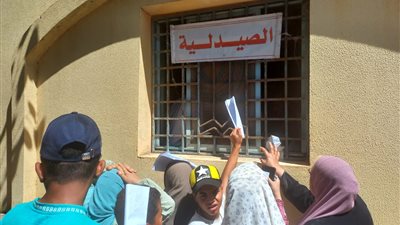 تفاصيل قافلة طبية توقع الكشف الطبي على 808 مرضى في الدقهلية