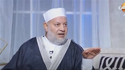 داعية إسلامي يكشف حكم سفر الفتاة بمفردها (فيديو)