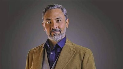 فتحي عبد الوهاب ينضم لفريق عمل 