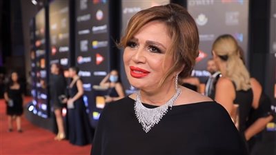 إلهام شاهين تطالب بمنع التصوير في العزاء: تعرضنا لتفاهات لا تحتمل