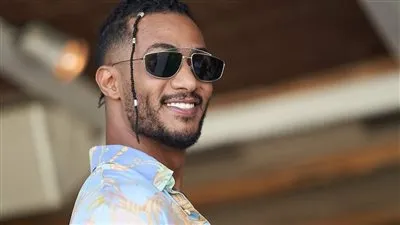 محمد رمضان يوقع أحدث أعماله الفنية.. تعرف على التفاصيل