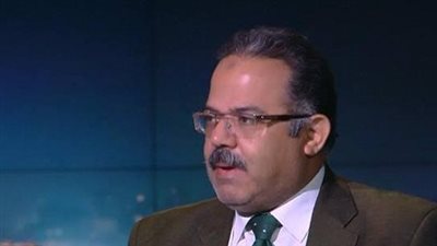 العسقلاني: شركات الاتصالات حققت أرباح توازي تكلفة حفر قناة السويس في عام واحد