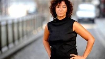 بعد إثارتها الجدل بسبب ظلم الشيطان.. من هي منى البرنس؟ 