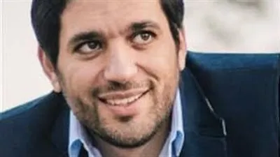 حسن الرداد وروبي يتعاقدان على مسرحية 