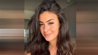 ميرنا نور الدين تخطف الأنظار في أحدث ظهور لها