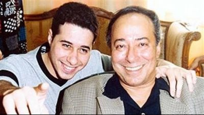 بعد إعلان تكريم صلاح السعدني بمهرجان القاهرة للدراما.. أحمد السعدني يتسلمه بدلًا من والده