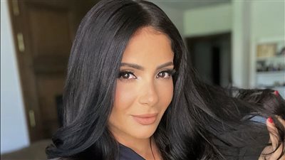 بعد نشاطها الفني الأخير.. منى زكي تتصدر التريند 