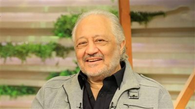 منى عبدالغني: خالد زكي رفض الإفصاح للإعلام عن حالة زوجته وكانت بغيبوبة