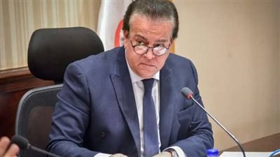 وزير الصحة: حوافز مالية للأم التي تضع طفلها بولادة طبيعية (فيديو)