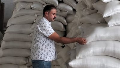 تفاصيل ضبط ٥ طن أرز أبيض مجهولة المصدر في حملة تموينية بالدقهلية 