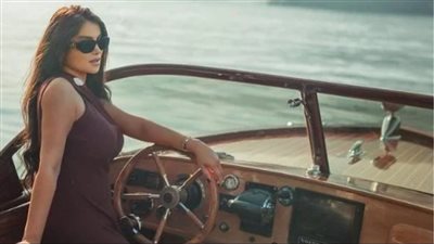 بإطلالة جذابة.. هدي الإتربى تخطف الأنظار في أحدث ظهور 