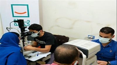 الصحة: تقديم الخدمات الطبية لـ 628 مواطنا من خلال قافلتين متخصصتين في مجال طب العيون بالبحيرة