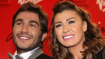 نادين الراسي تدخل في نوبة بكاء على الهواء.. تعرف على التفاصيل 