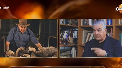 زاهي حواس يكشف حقيقة الزئبق الأحمر الذي يسخر الجن وأسباب البحث عنه 