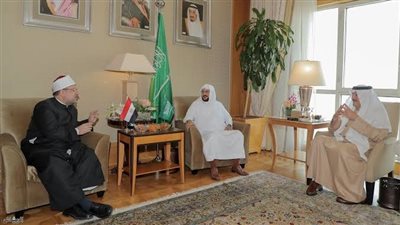 بحضور السفير السعودي.. وزير الشؤون الإسلامية بالمملكة يلتقي وزير الأوقاف المصري