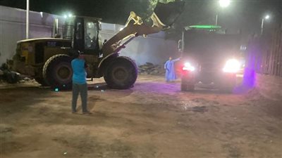  محافظ أسوان: تعامل فوري مع شكا وى المواطنين  المتعلقة بإزالة ورفع الأتربة وتراكمات المخلفات