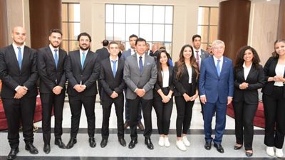 القوات المسلحة تنظم زيارة لرئيس اللجنة الأوليمبية الدولية لمدينة مصر الدولية للألعاب الأولمبية