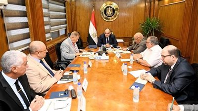 وزارة التجارة تنسق مع اتحاد المستثمرين لحصر المصانع المتعثرة بكافة المحافظات لمساعدتها على استعادة نشاطها 