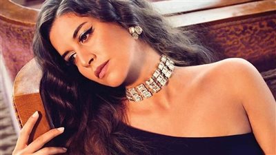 فرح الديباني تفتتح مهرجان 