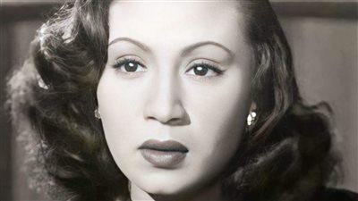 ملكة المونولوج.. تعرف على أبرز المحطات في حياة ثريا حلمي