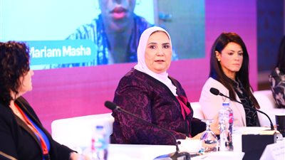 القباج تشارك في الدورة الثامنة لمنتدى 