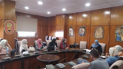 عميد كلية اعلام المنوفية تلتقي بالهيئة المعاونة استعدادا للعام الدراسي الجديد