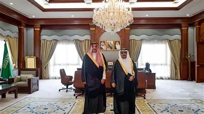 الأمير فيصل بن سلمان يستقبل المدير العام للشؤون ‎الصحية بالمنطقة