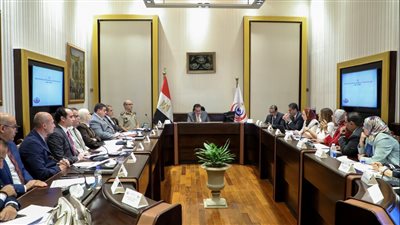 وزير الصحة يترأس الاجتماع الأول لمجلس مراقبة عمليات الدم