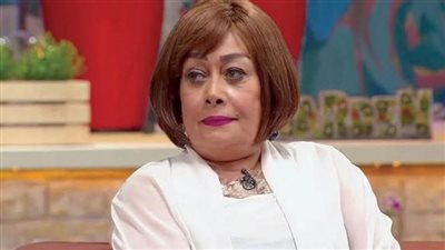 ياسمين رئيس تشعل الفتيل وهالة فاخر تدافع عن تامر حسني 