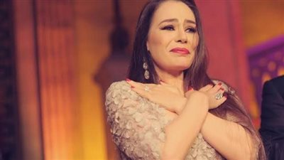 شريهان ترثي والدة زوجها: 