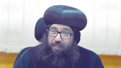 الأنبا يوليوس يروي رحلة عطاء الآباء الأساقفة منذ نشأة الأسقفية