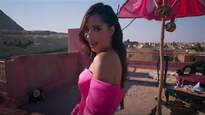 بالفيديو.. بلقيس فتحي تغازل الجمهور المصري لثالث مرة بـطرح أغنية «مزاجنجي»