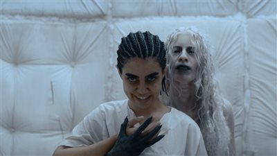 فيلم الرعب الجديد Smile يتحول لحديث العالم لأحداثه المشوقة