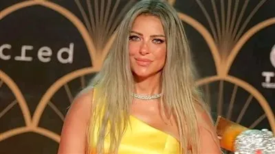 ريم مصطفى مدربة يوجا فى 