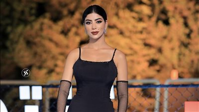 بالأسود.. كارولين عزمي تتألق بأحدث ظهور لها 