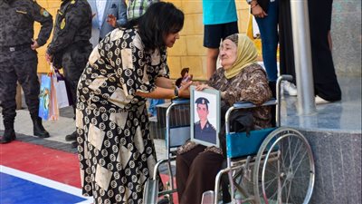 كلية رمسيس الجديدة تكرم أبناء شهداء الوطن في أول يوم دراسة