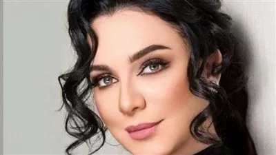 من أحدث جلسة تصوير.. سلاف فواخرجي تخطف الأنظار 