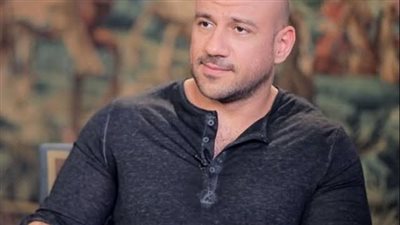 بعد تصدره الترند.. تعرف على أبرز محطات أحمد مكي 